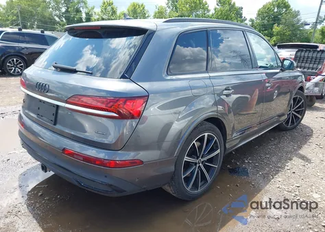 2021 Audi Q7 Prestige 55 Tfsi Quattro Tiptronic from USA, damaged, VIN WA1VXAF7XMD024021